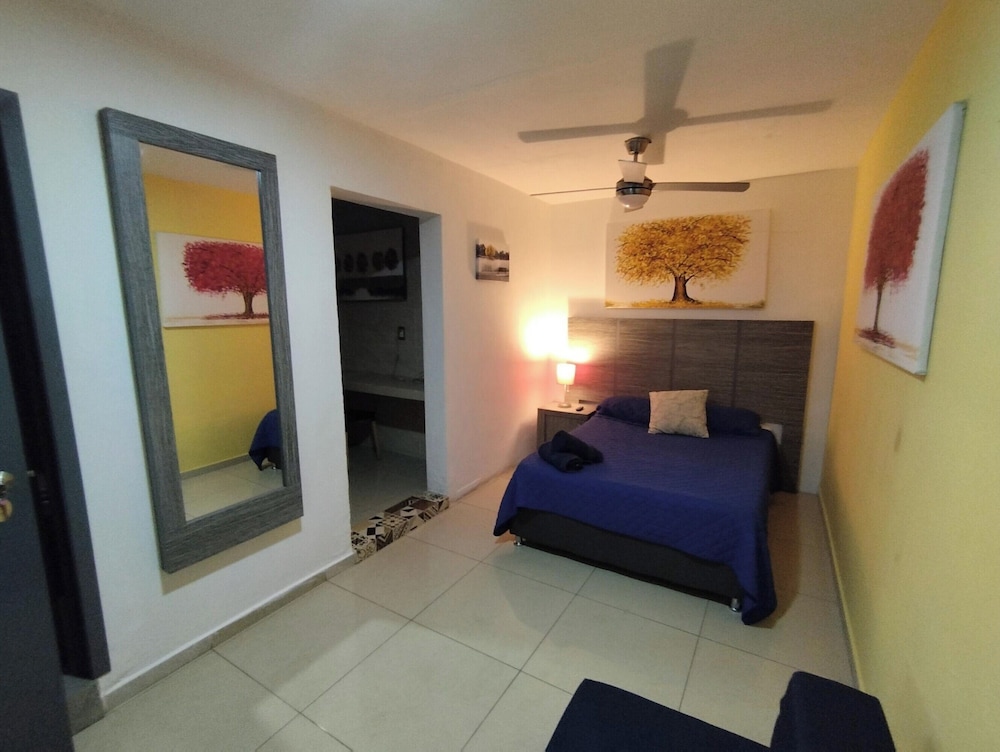 Superior Studio, Multiple Beds