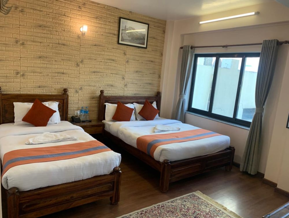 Deluxe Triple Room - Photo 3
