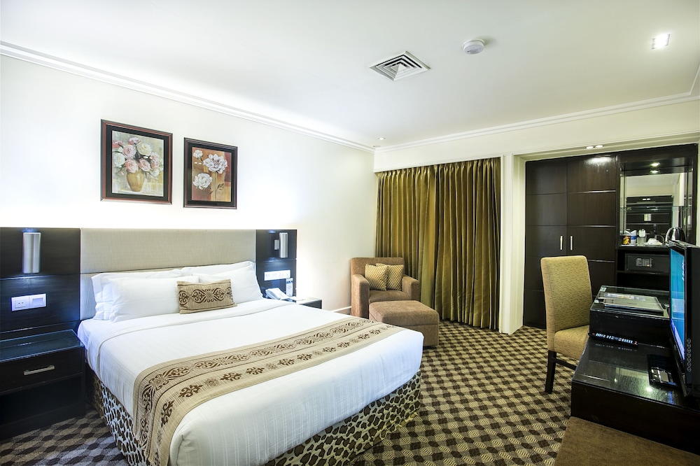 Deluxe Double Room photo 2