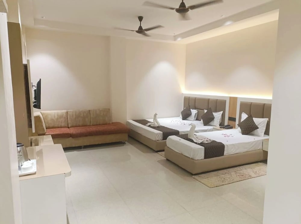 Deluxe Quadruple Room, Air conditioning