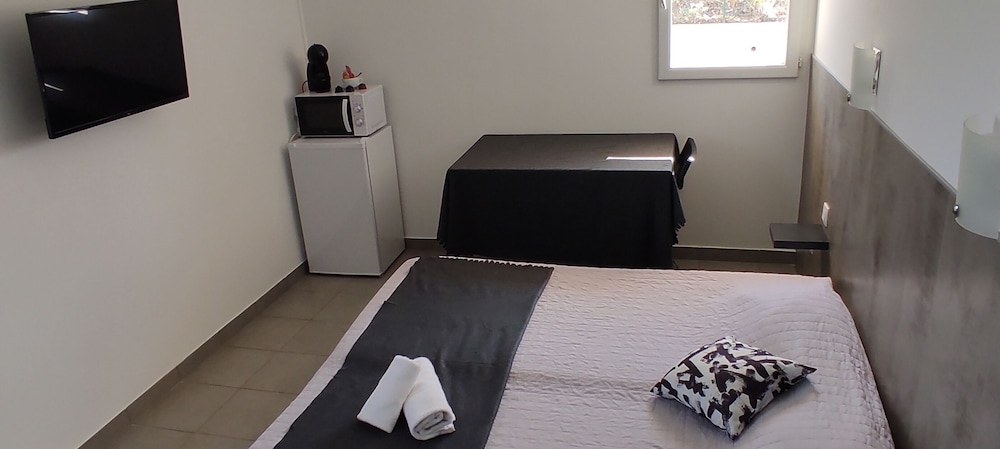 Double Room, Pool View (Taille M) - Photo 8