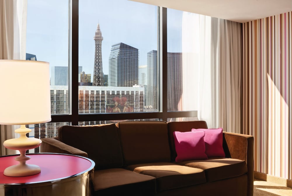 Go Premium Room King Non-smoking