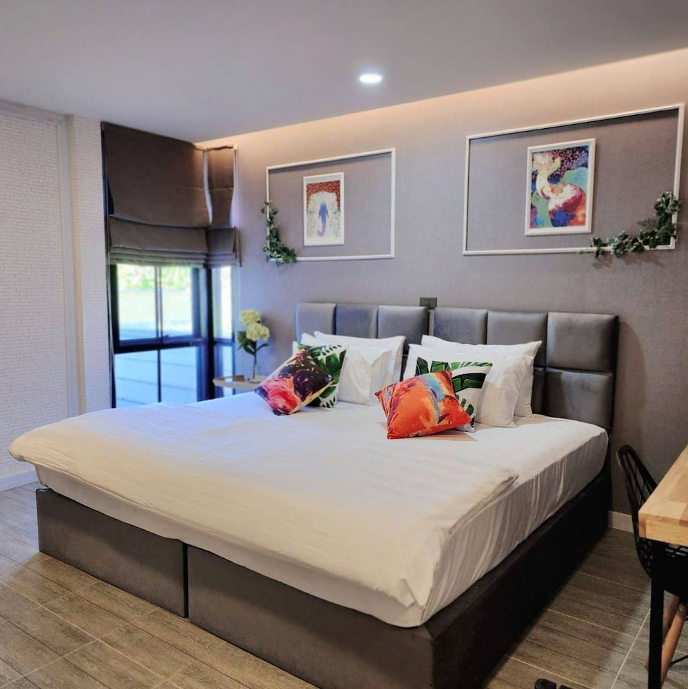 Deluxe Double Room - Photo 5