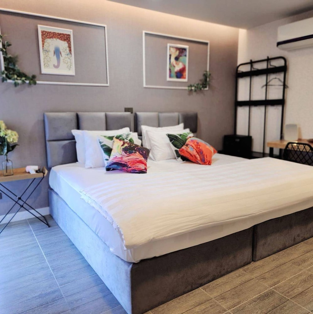 Deluxe Double Room - Photo 4