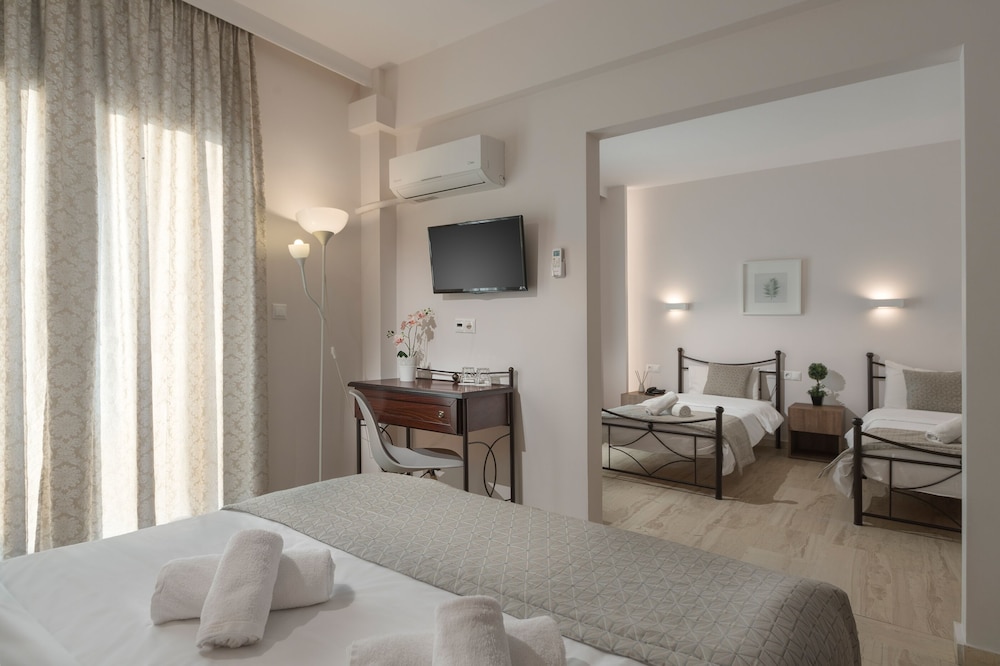 Superior Quadruple Room