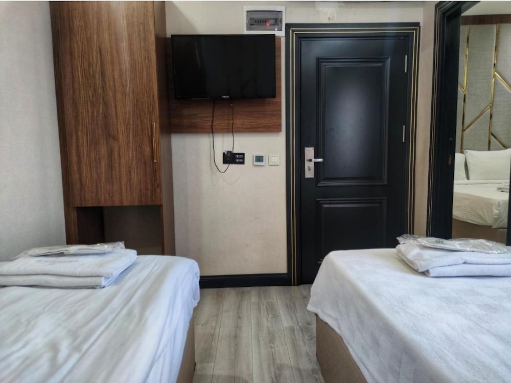 Suite, 1 Bedroom photo 3