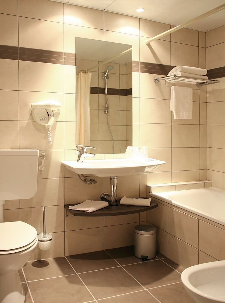 Double Room, Mountain View - Photo 3