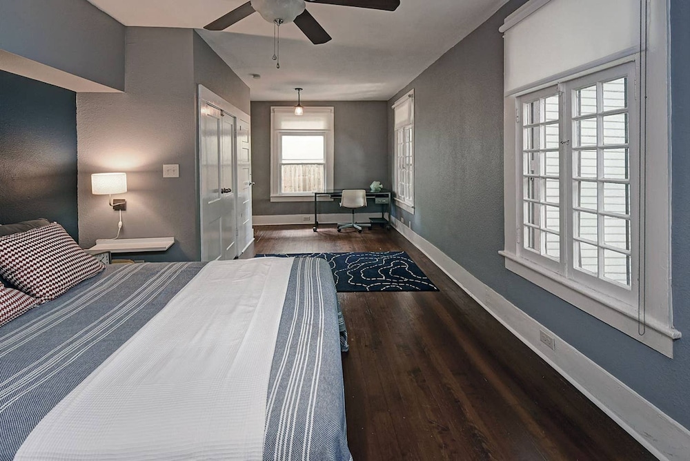 Apartment (1 Bedroom)