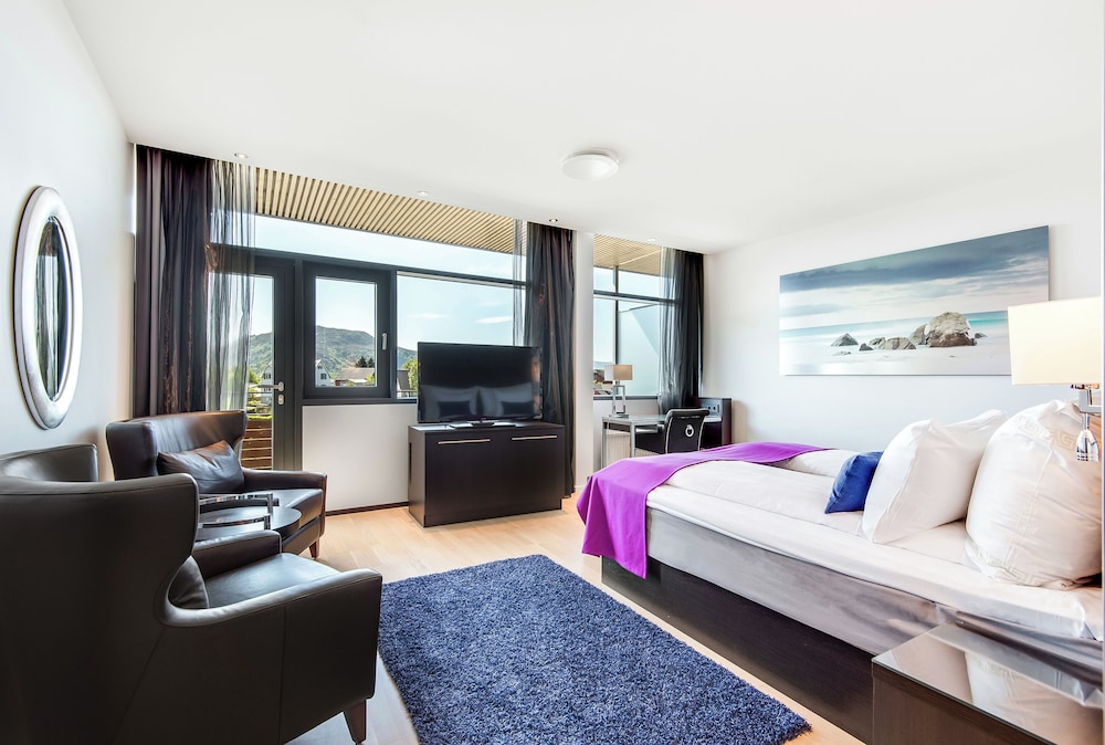 Deluxe Room, 1 Double Bed, Non Smoking - Photo 4