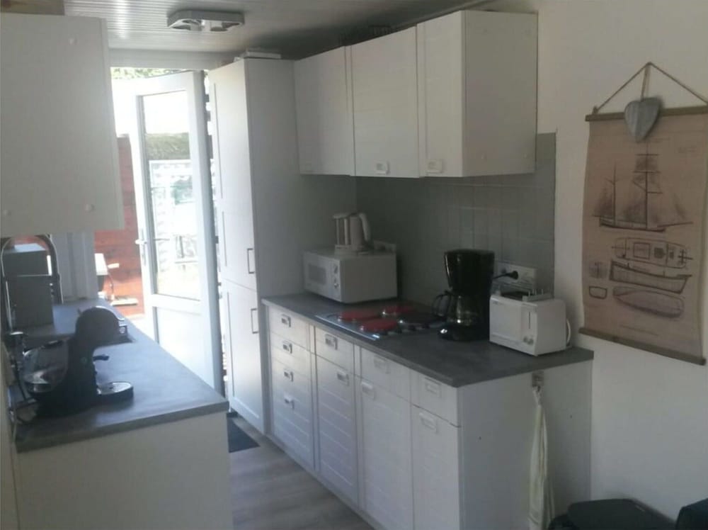 Apartment photo 3