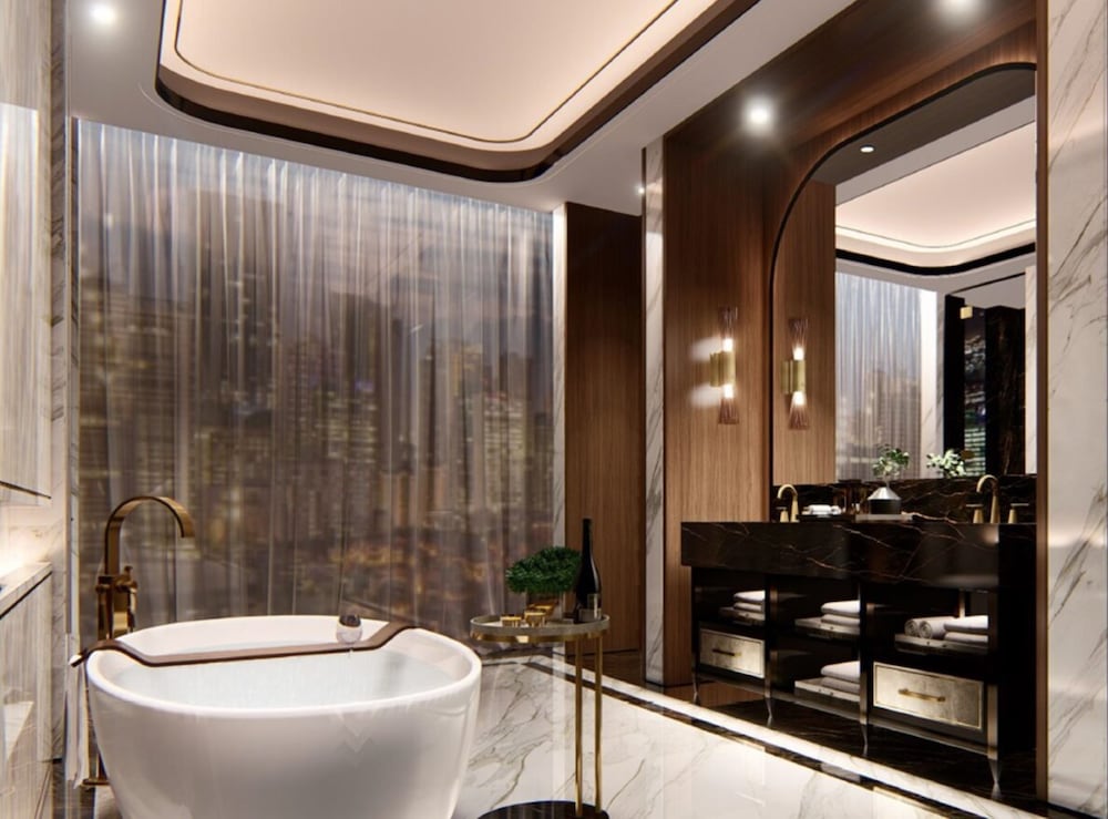 Suite (Emerald) photo 2
