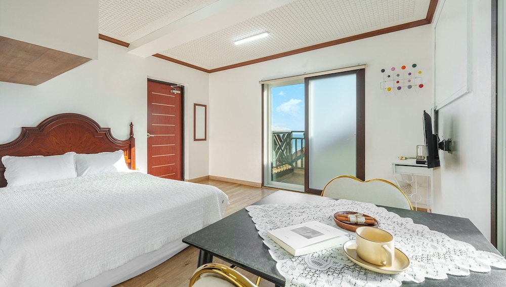 Basic Room, 1 Bedroom (Bichon 201) photo 1
