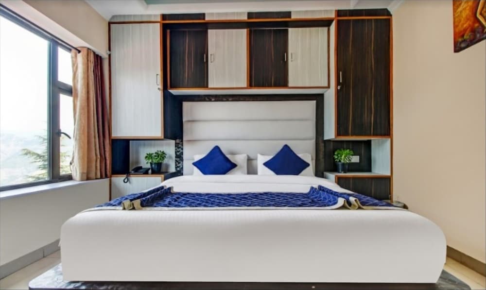 Deluxe Double Room - Photo 8