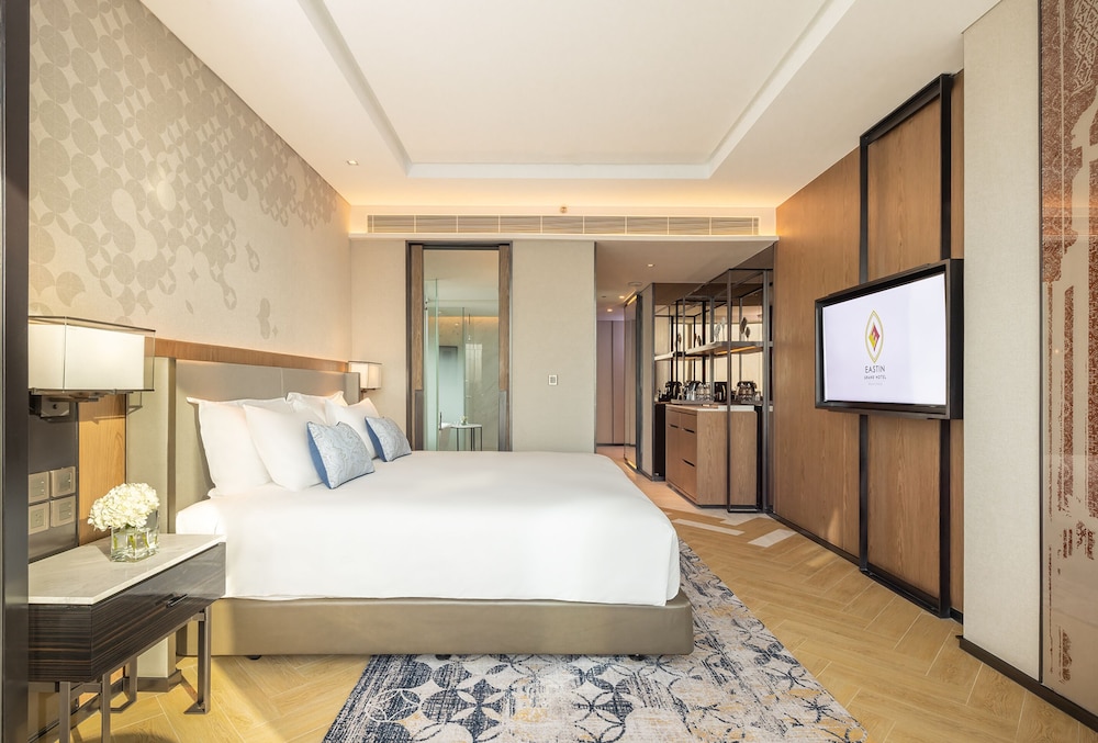 Premium Deluxe with Lounge Access thumbnail 5