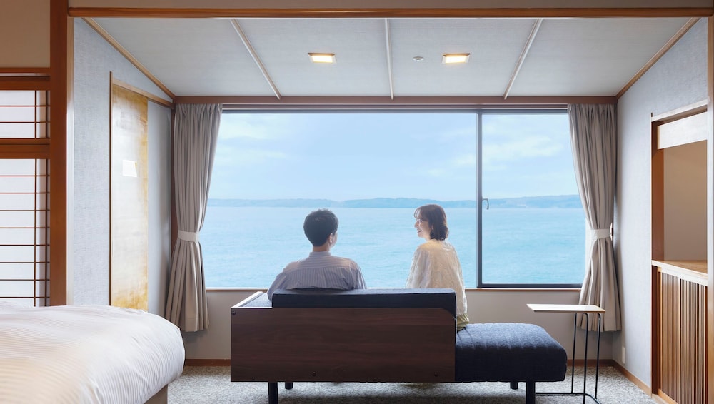 Superior Japanese-Western Room Twin With Bath Non-Smoking photo 2