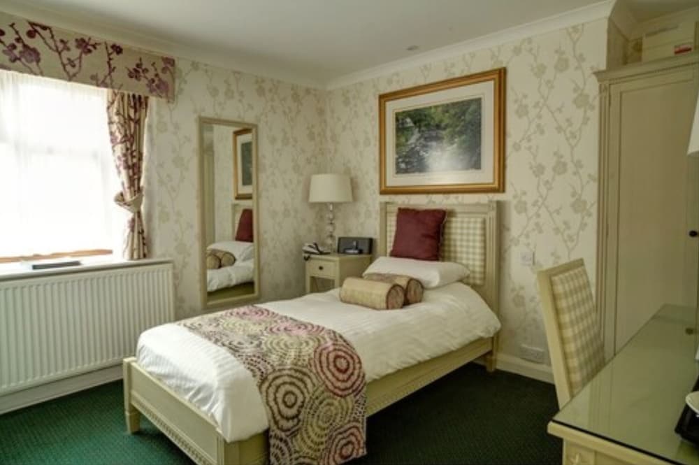 Single Room photo 2