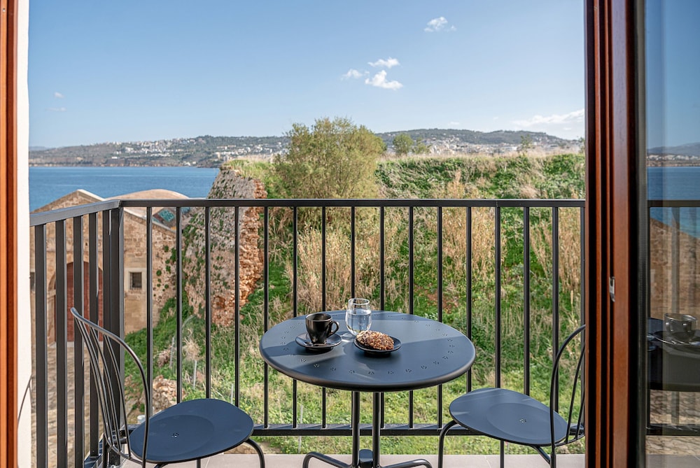 Luxury Duplex, Sea Facing photo 1