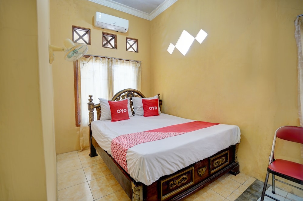 Standard Double Room - Photo 8