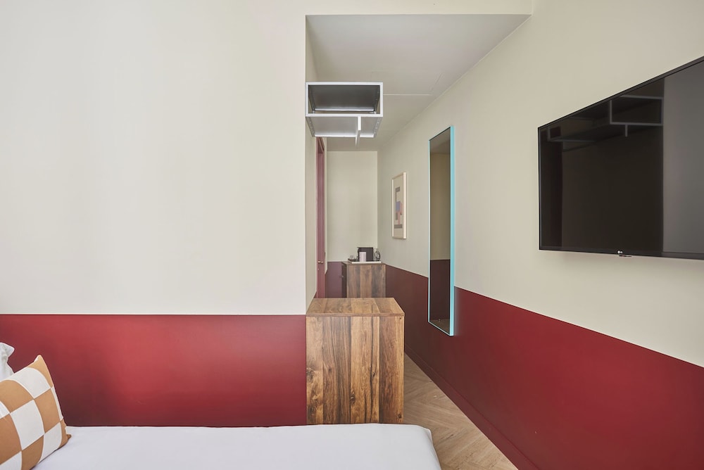 Standard Room photo 2