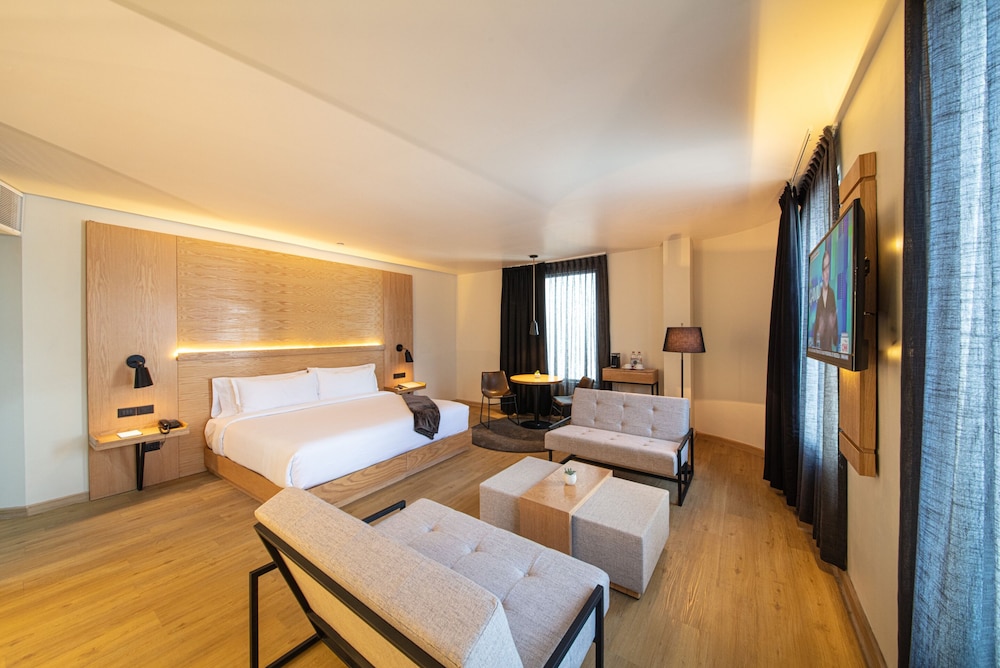 Master Suite - Photo 1
