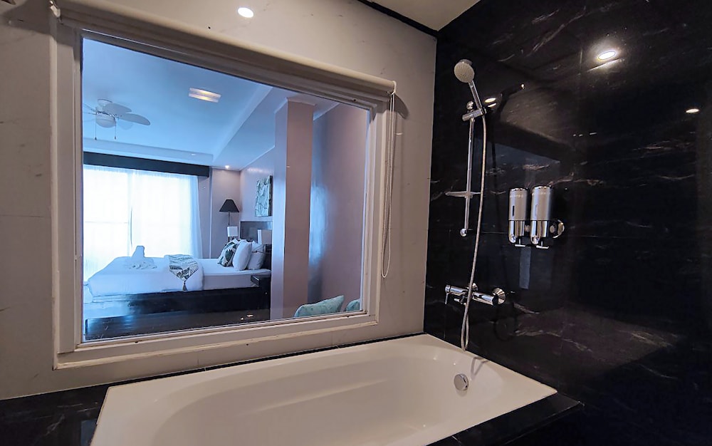 Exclusive Room - Photo 3