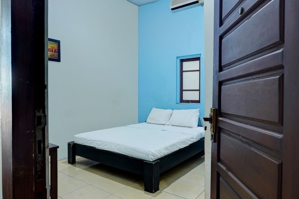 Basic Double Room photo 1
