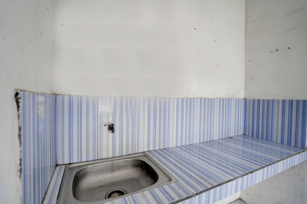 Double Room - Photo 18
