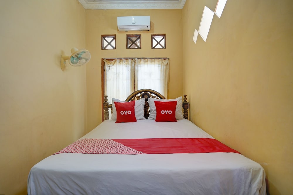 Standard Double Room - Photo 7