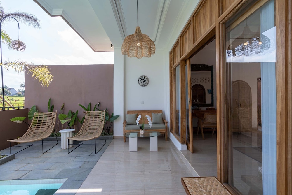 Suite Room with Plunge Pool - Photo 3