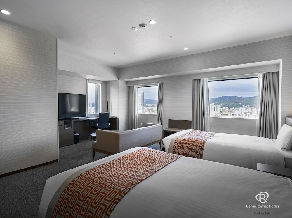 Executive Twin Room, Non Smoking (3min walk from Hiroshima Station) - Photo 1