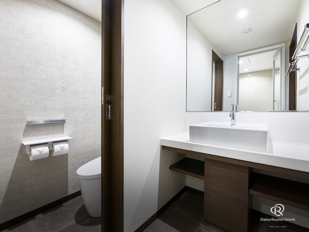 Junior Suite Room 2 double beds & 1 single bed, Non Smoking photo 3