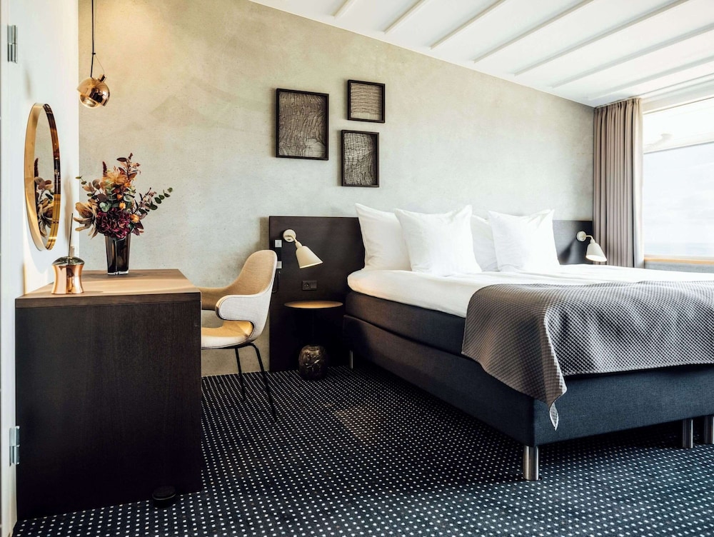 Executive Suite photo 1