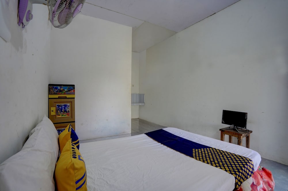 Double Room - Photo 9
