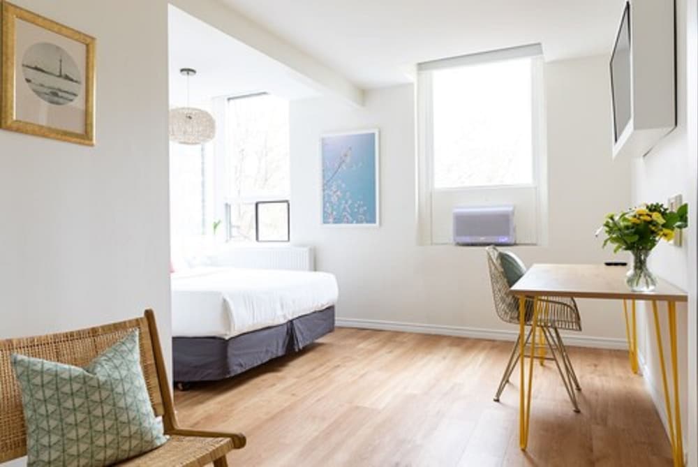 Premium Room - Photo 3