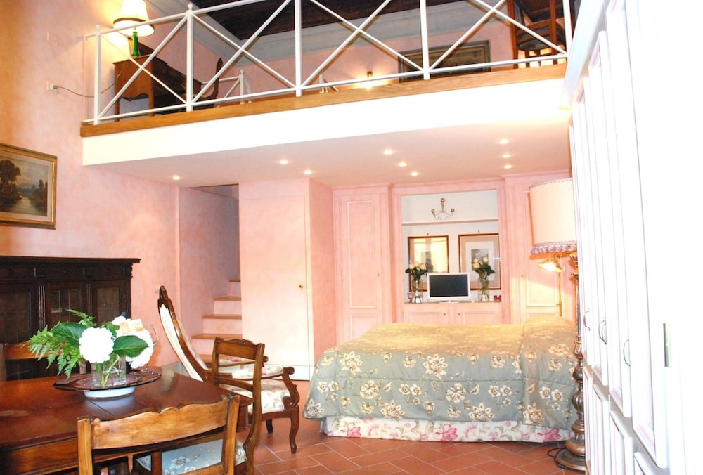 Classic Double Room, Courtyard View photo 3
