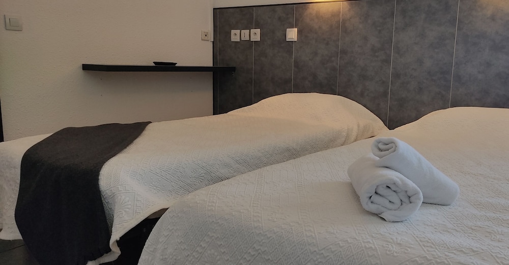 Double Room, Pool View (Taille M) - Photo 3