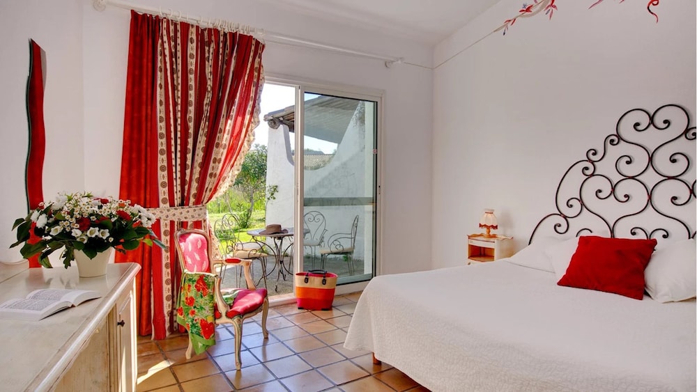 Superior Double Room, Garden View