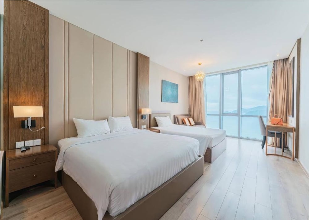 Deluxe Quadruple Room, Balcony, Sea View - Photo 1