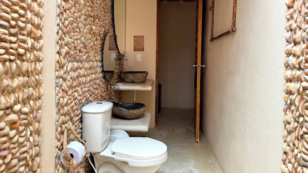 Superior Quadruple Room - Photo 6