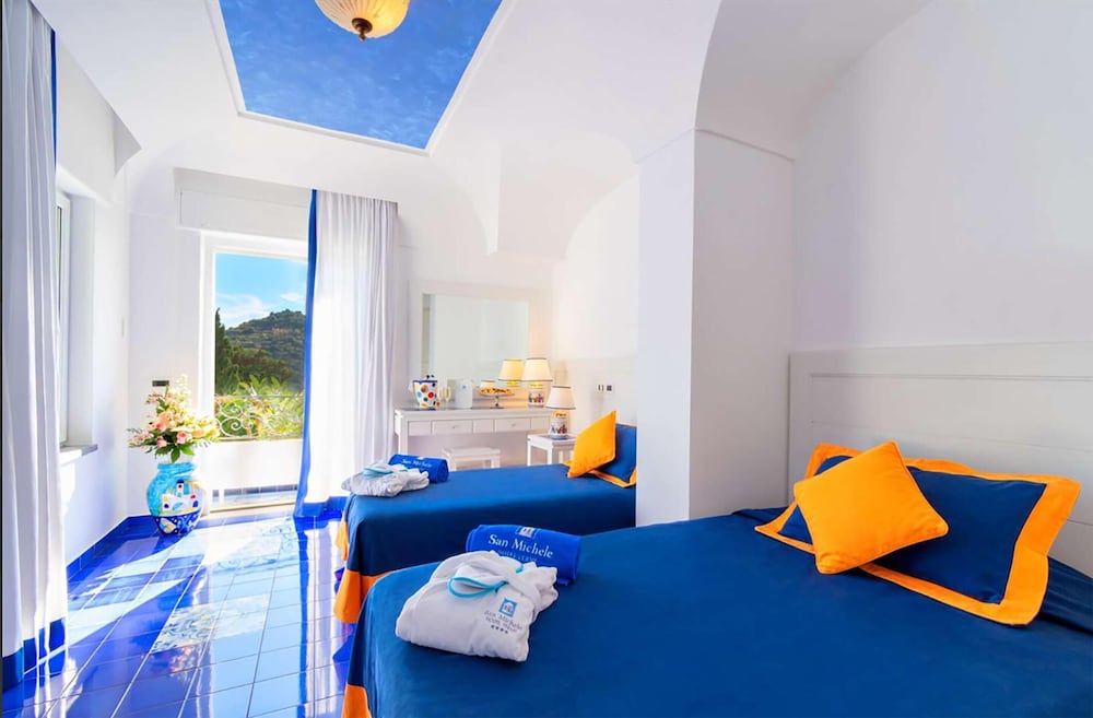 Superior Room, 2 Twin Beds, Non Smoking, Balcony