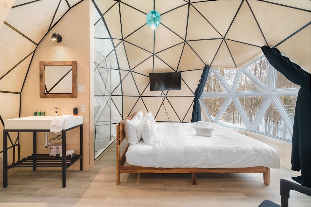 Chalet (Twin Dome) photo 1