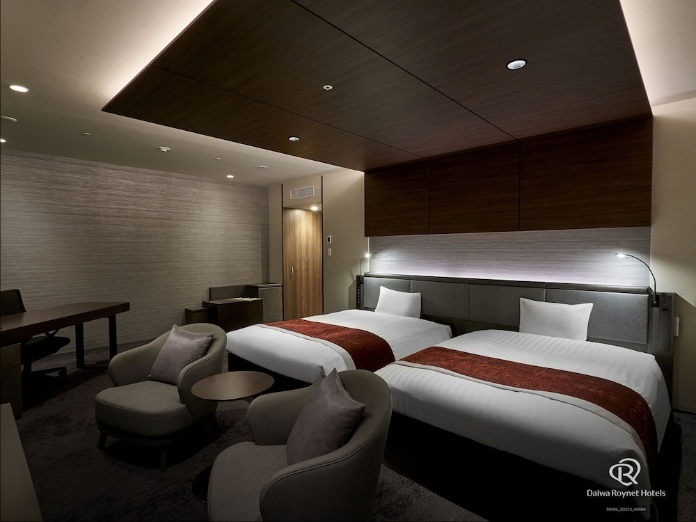[No Smoking/Castle View] Junior Suite Twin - Photo 1