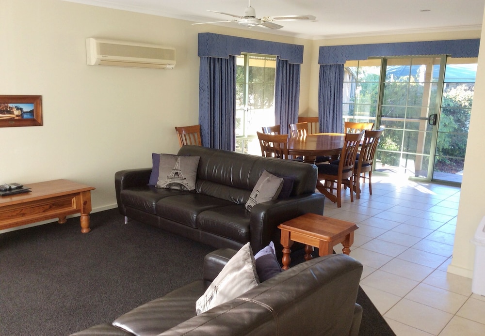 3 Bedroom Executive Spa 49
