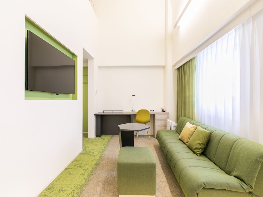 Maisonette Room, Non Smoking thumbnail 5