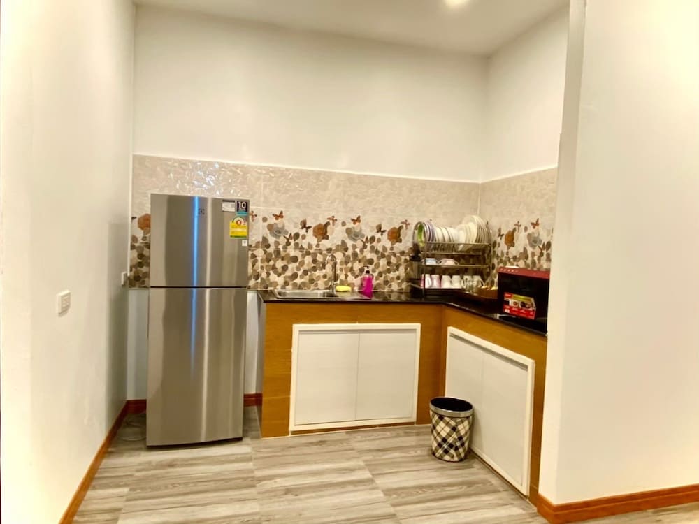 Luxury Suite - Photo 5