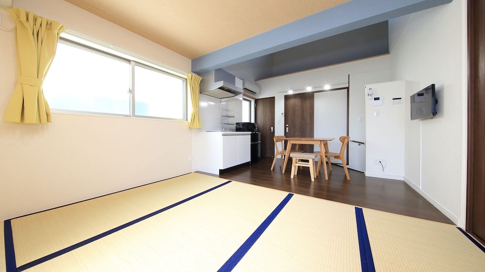 Apartment photo 3