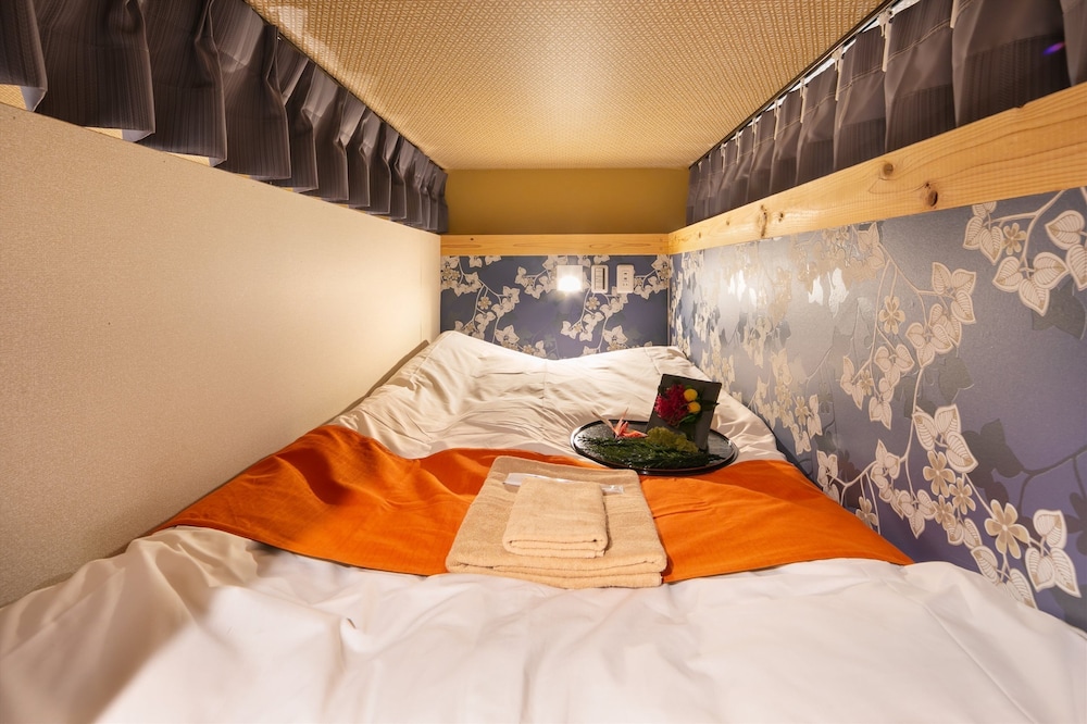 Room (  C  ) photo 2