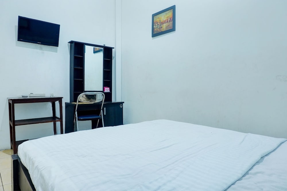 Basic Double Room photo 2