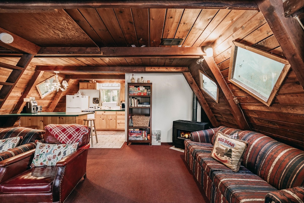 Cabin, 2 Bedrooms, Terrace, Mountain View