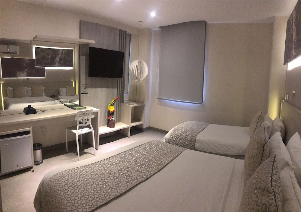 Superior Triple Room photo 2